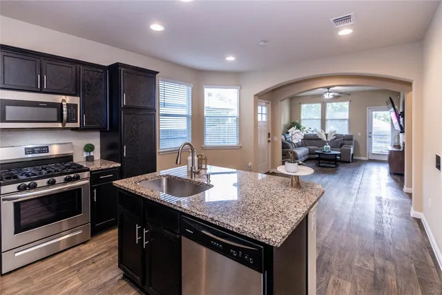 $289,990 | 1501 Gropius Lane, Unit 30B, Pflugerville, TX 78660