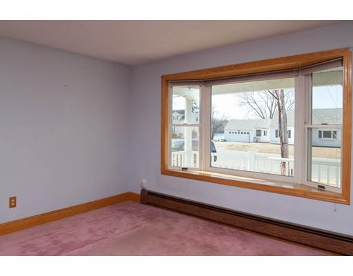1073 Riverside Drive Methuen, MA 01844 - Photo 14 of 20 Gallery Image 14