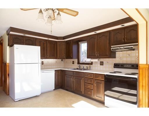 1073 Riverside Drive Methuen, MA 01844 - Photo 9 of 20 Gallery Image 9
