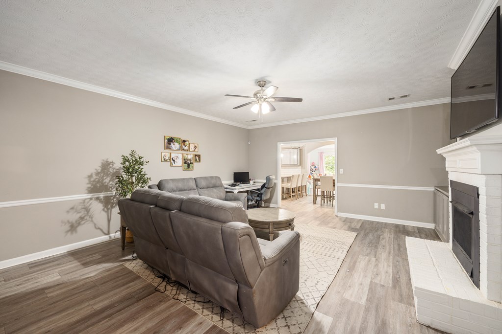 53 Lee Road Phenix City, AL 36870 - Photo 9 of 56