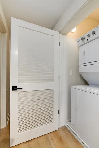 $2,200 | 6035 West North Avenue, Unit 1E, Oak Park, IL 60302