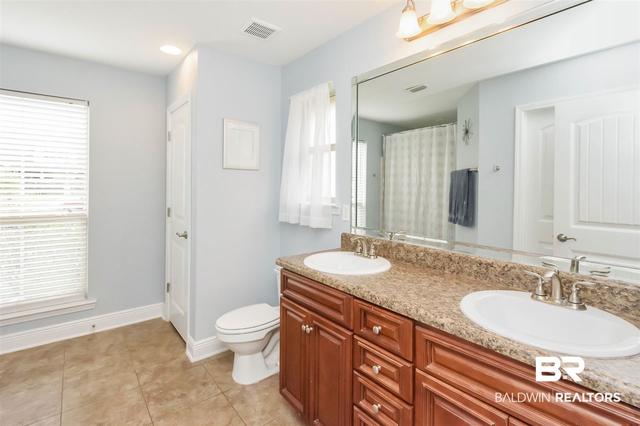 8260 Savage Loop Theodore, AL 36582 - Photo 12 of 23