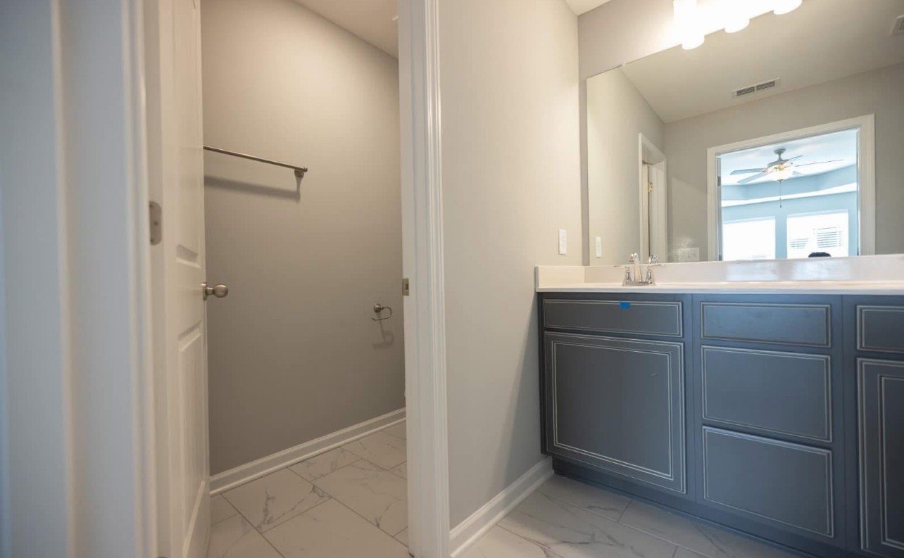 3705 Hunter Bryce Lane Rockvale, TN 37153 - Photo 10 of 15 a bathroom with a sink and mirror