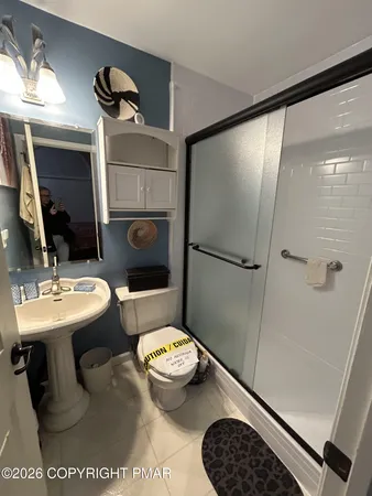 $2,300 | 3122 Robert David Drive, Tobyhanna, PA 18466