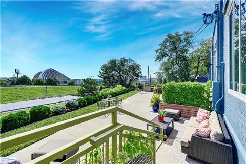 $2,700,000 | 1601-1609 Jefferson Street, Kansas City, MO 64108