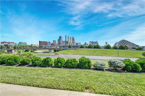 $2,700,000 | 1601-1609 Jefferson Street, Kansas City, MO 64108