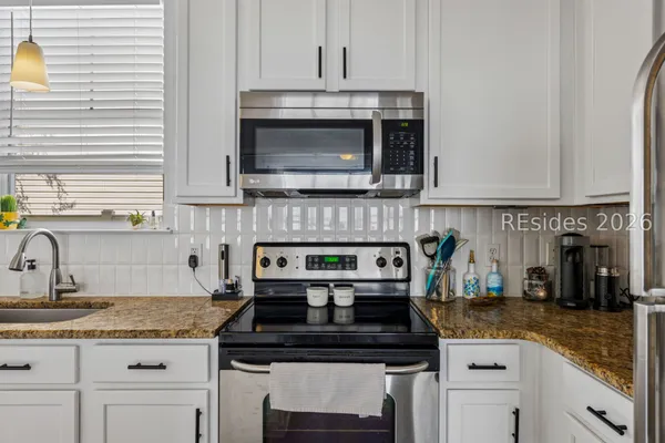 $529,950 | 30 Whispering Pine Street, Bluffton, SC 29910
