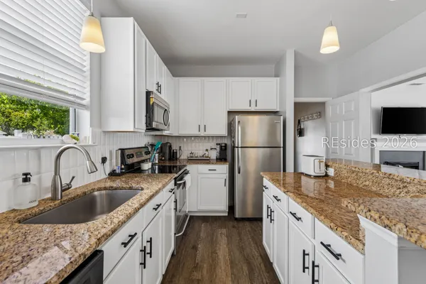 $529,950 | 30 Whispering Pine Street, Bluffton, SC 29910