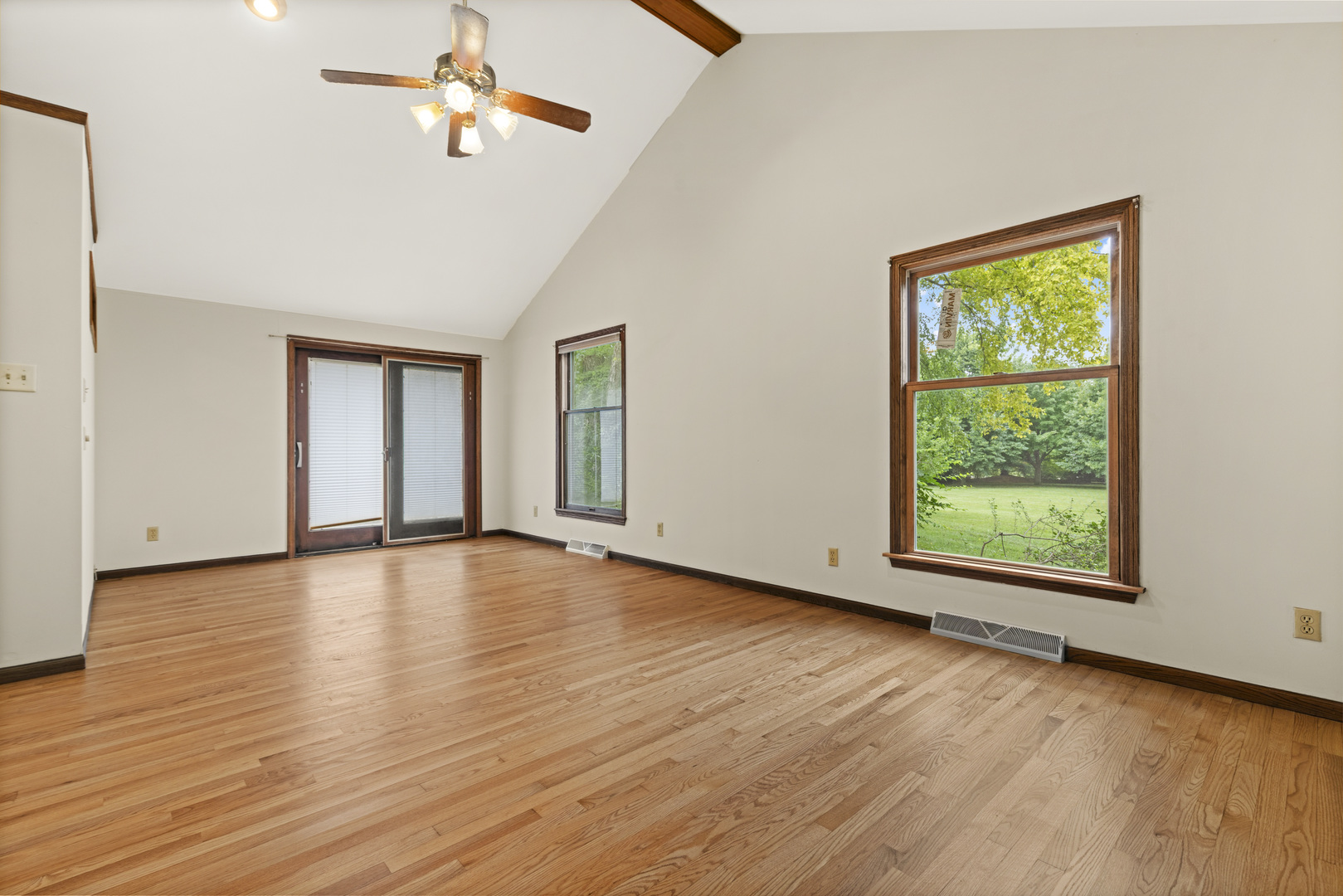 21810 Pleasant Grove Road Marengo, IL 60152 - Photo 12 of 31 Gallery Image 12