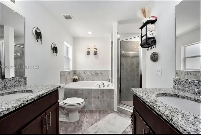 $2,150 | 8240 Campbell Crossing Circle, Unit 1, Lakeland, FL 33810