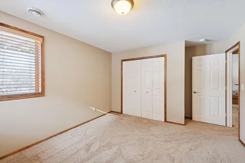 $525,000 | 980 Anthony Way, Victoria, MN 55386