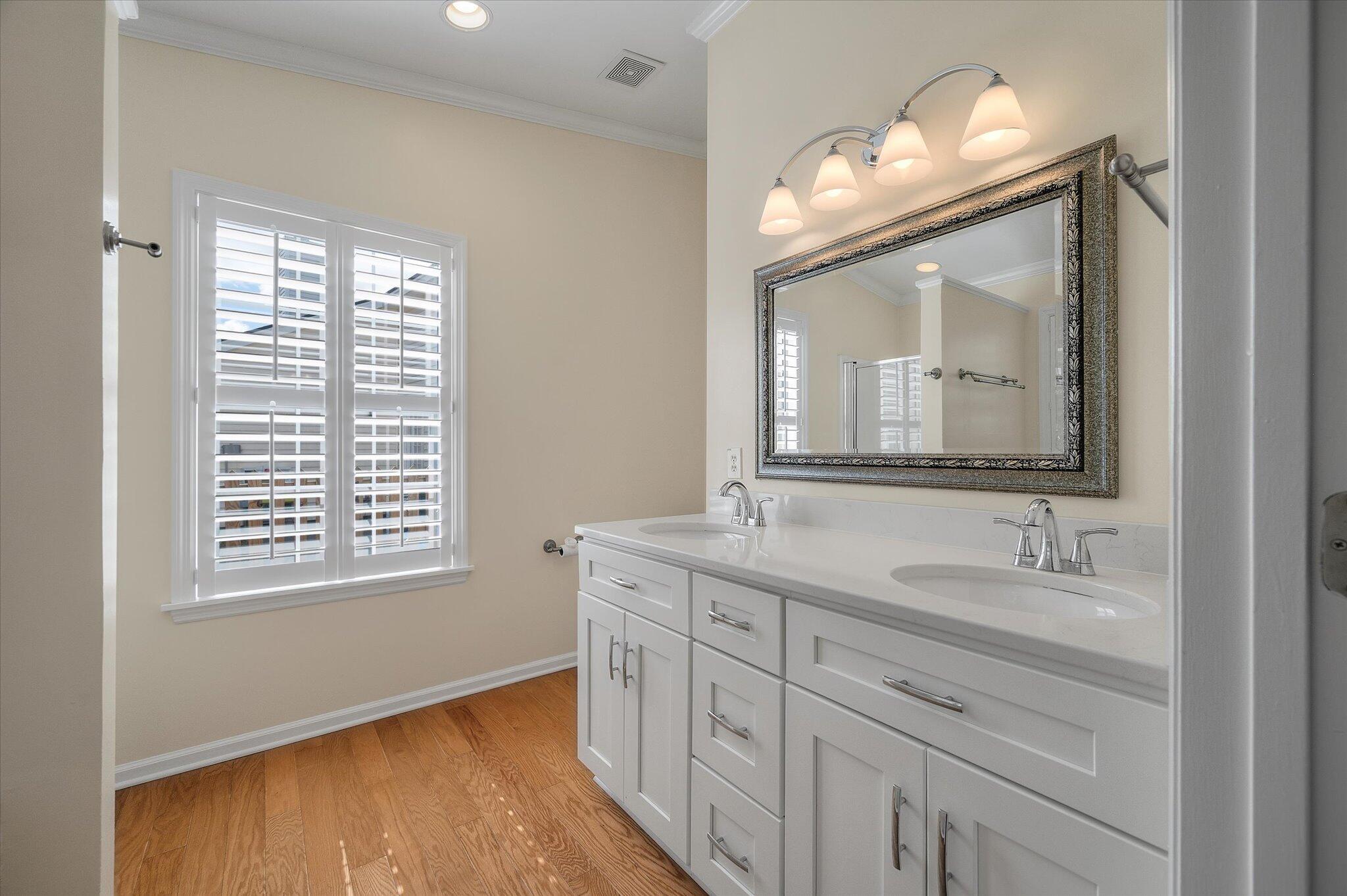 320 Rice Bay Drive Mount Pleasant, SC 29464 - Photo 16 of 31 Master bath