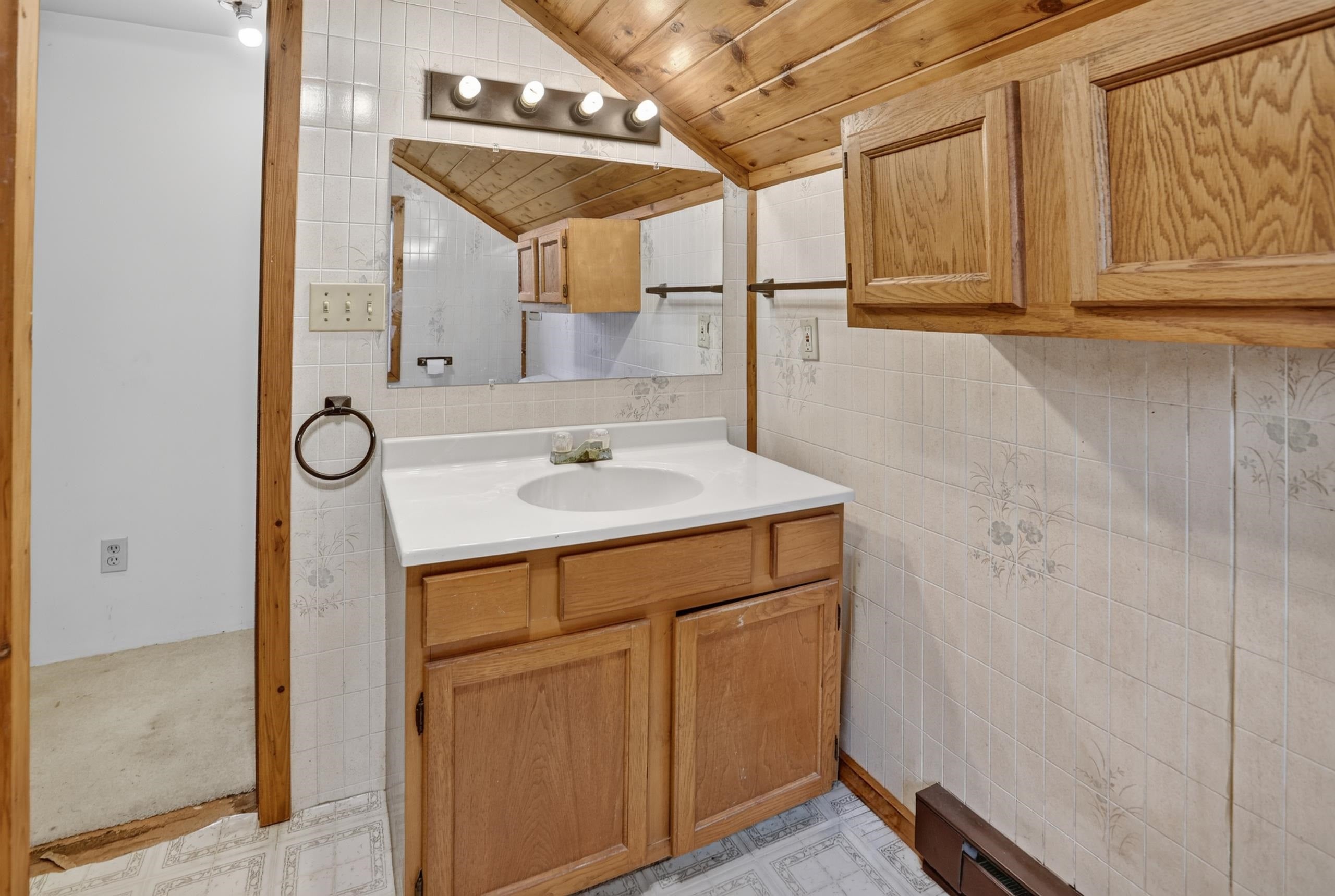 5441 North Huron Road Pinconning, MI 48650 - Photo 24 of 42 Gallery Image 24