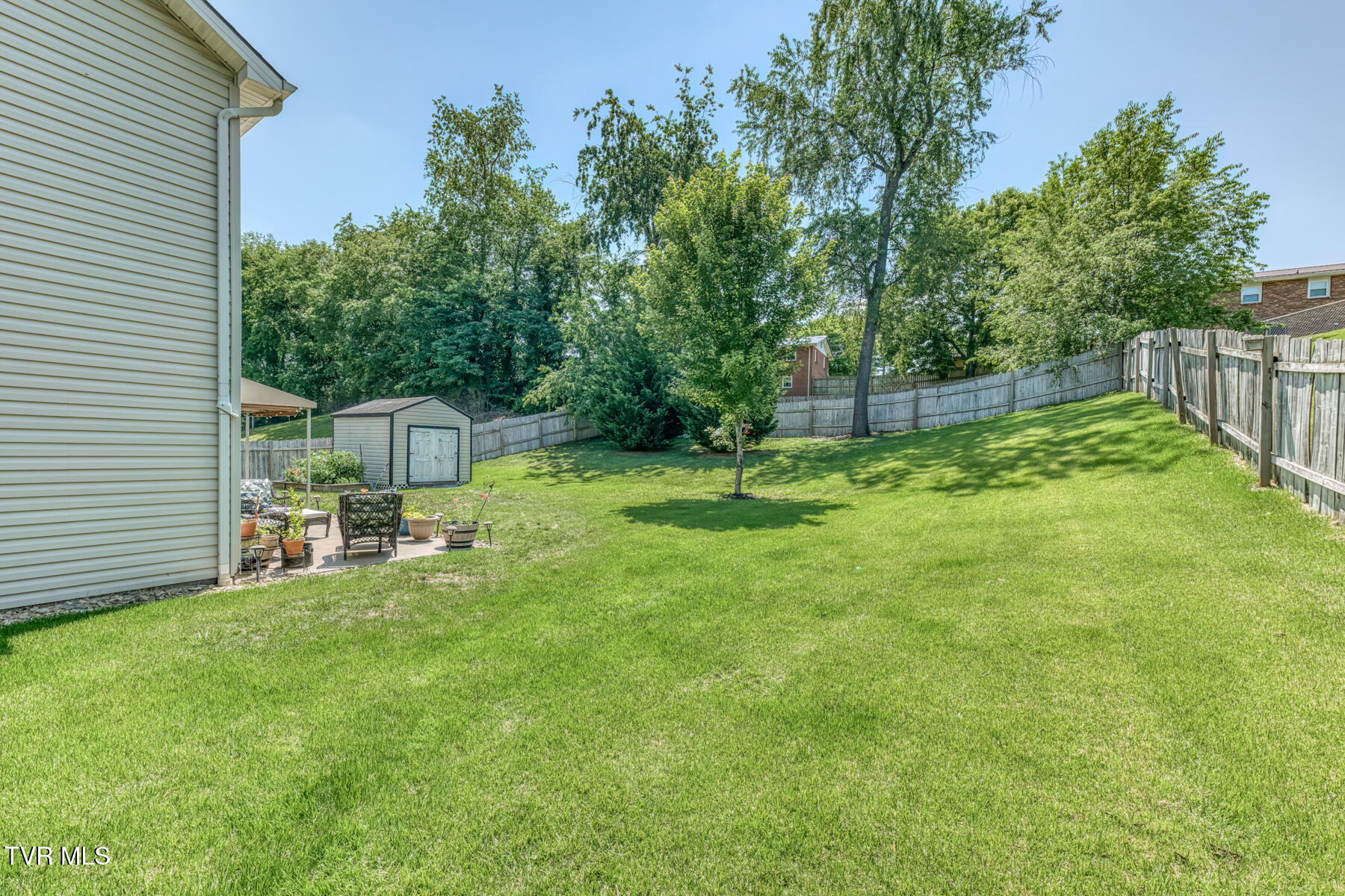 394 Kings Road Piney Flats, TN 37686 - Photo 37 of 51 394 Kings Rd-38