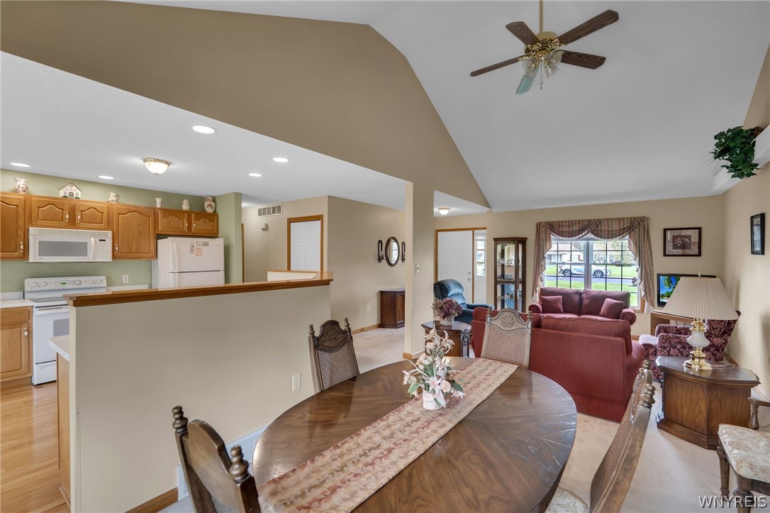 53 Alexander Parkway Pendleton, NY 14120 - Photo 10 of 30