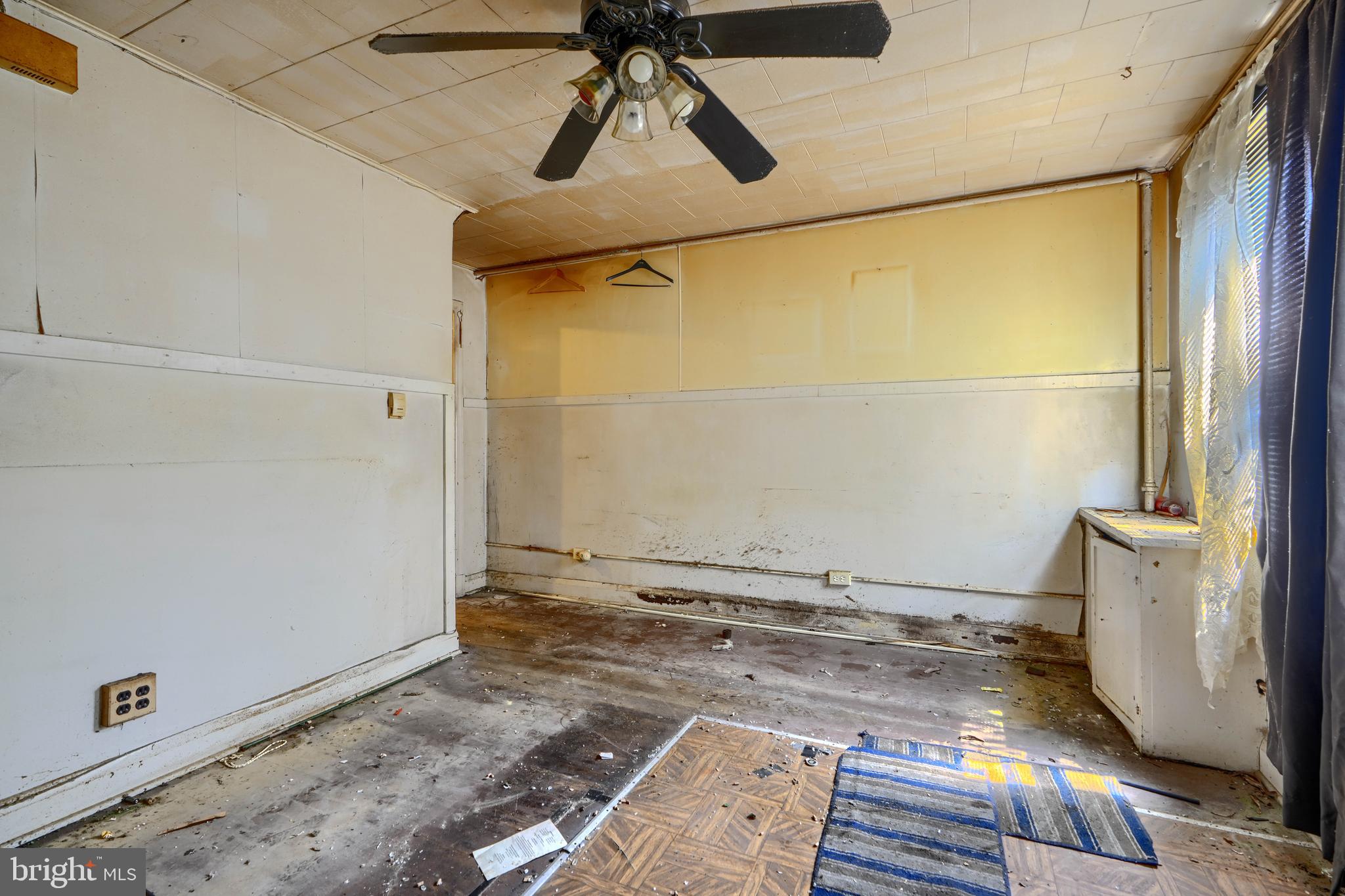 2837 Round Road Baltimore, MD 21225 - Photo 3 of 18 a view of a storage & utility room