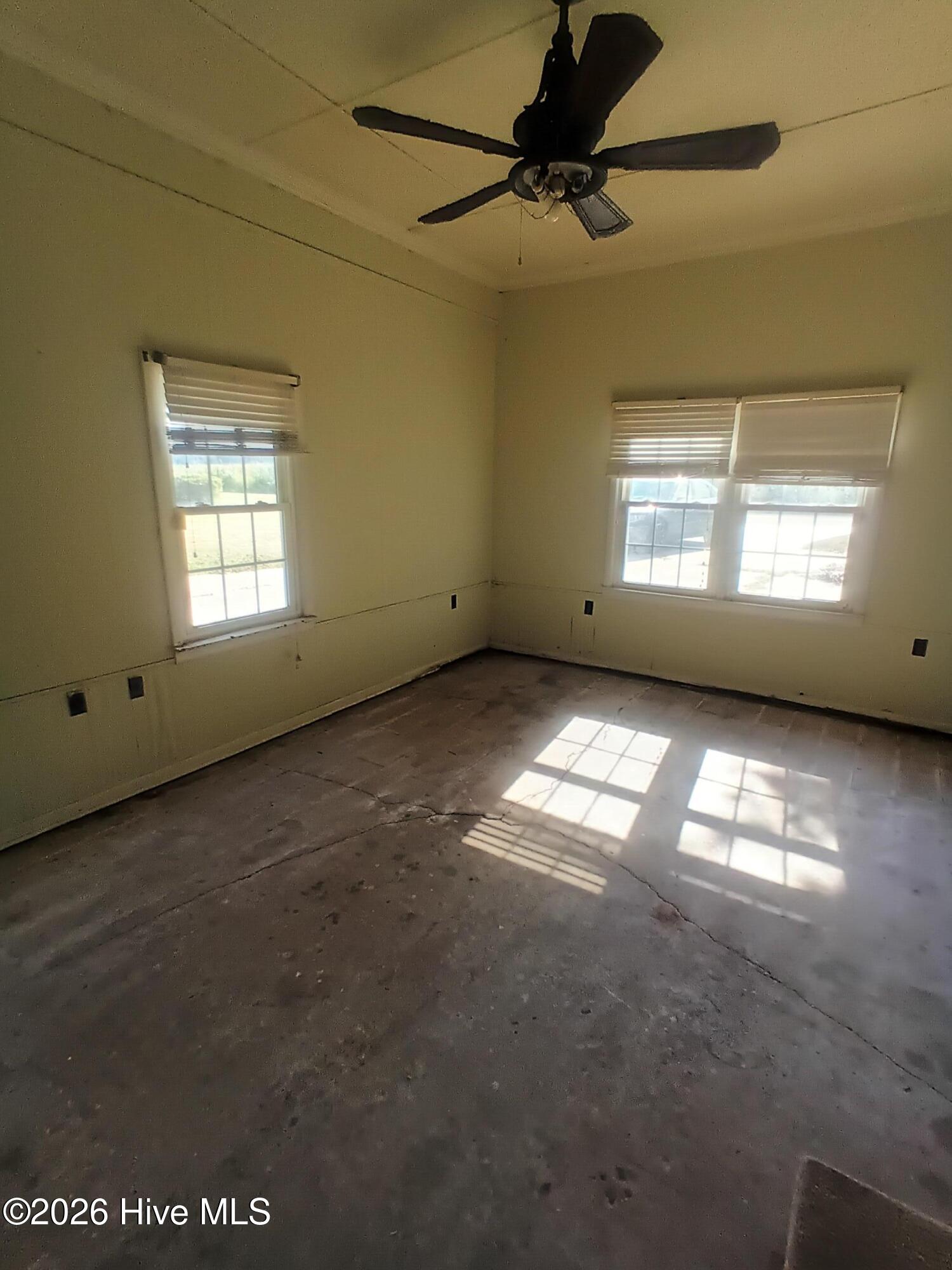 165 Shaw Road Wallace, NC 28466 - Photo 11 of 16 IMG_20250919_161423