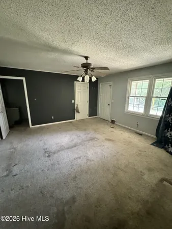 $155,000 | 165 Shaw Road, Wallace, NC 28466