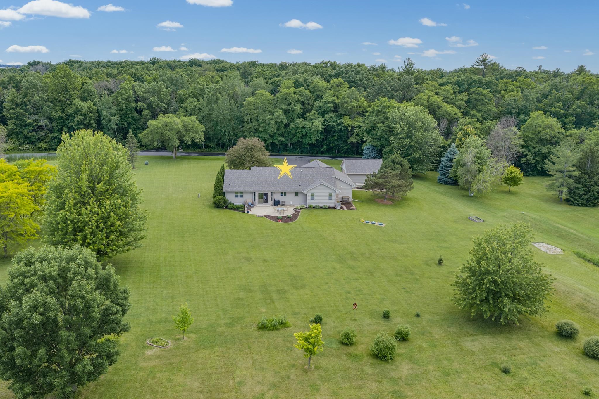 3605 Solitude Road De Pere, WI 54115 - Photo 52 of 58