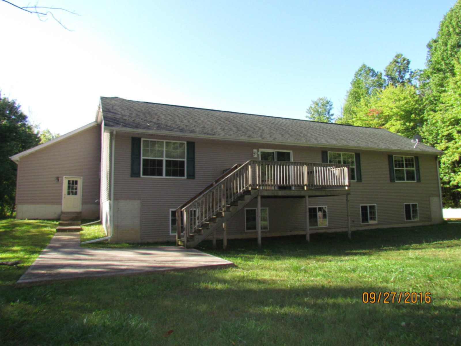 15660 Finch Road Marcellus, MI 49067 - Photo 4 of 22 IMG_6300
