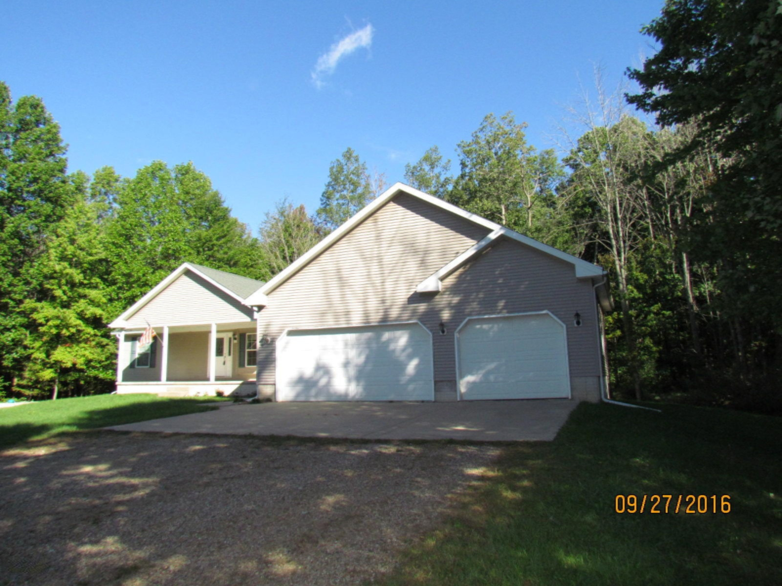15660 Finch Road Marcellus, MI 49067 - Photo 5 of 22 IMG_6302