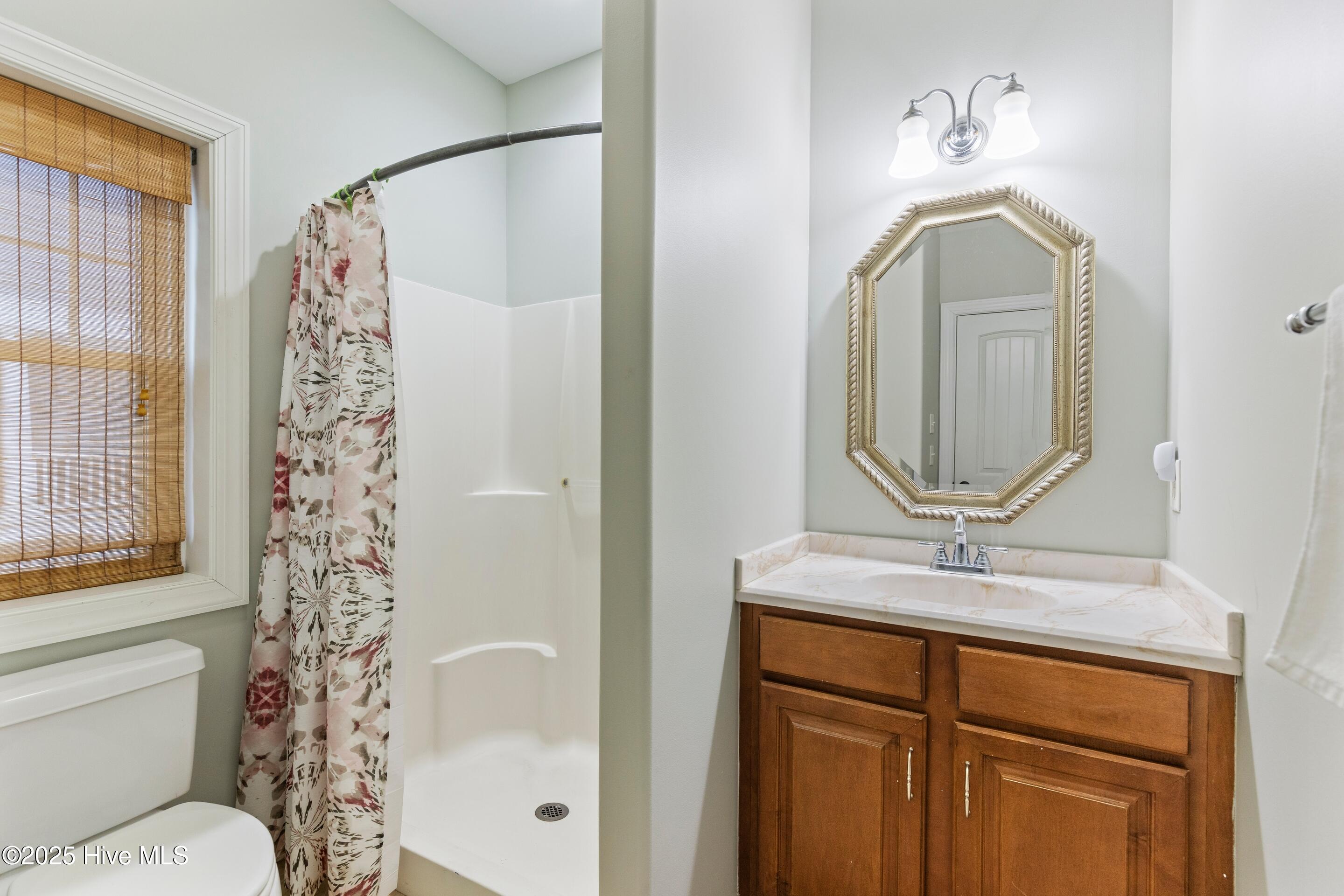 436 New River Inlet Road North Topsail Beach, NC 28460 - Photo 48 of 76 En suite convenience