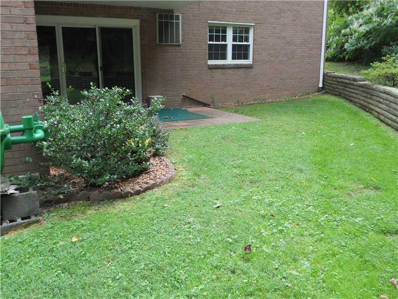 201 Coraopolis Road, Unit A2 Coraopolis, PA 15108 - Photo 13 of 16 Yard/Garden. Rear Patio and Yard