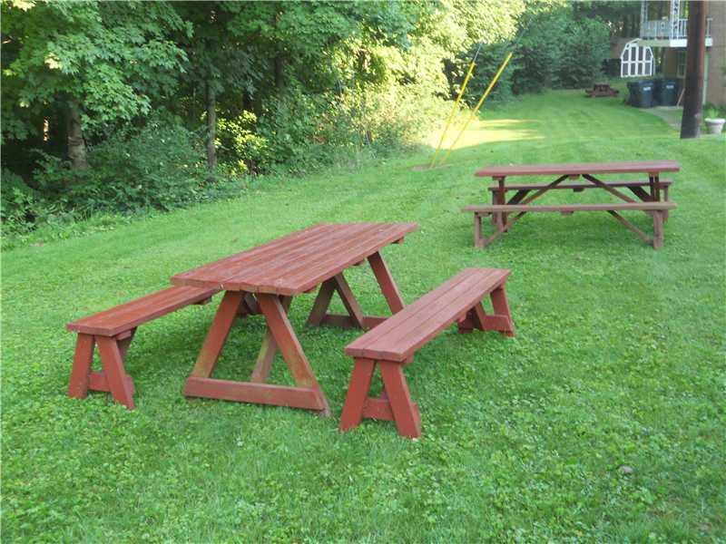 201 Coraopolis Road, Unit A2 Coraopolis, PA 15108 - Photo 16 of 16 Yard/Garden. Picnic area for Resident Use