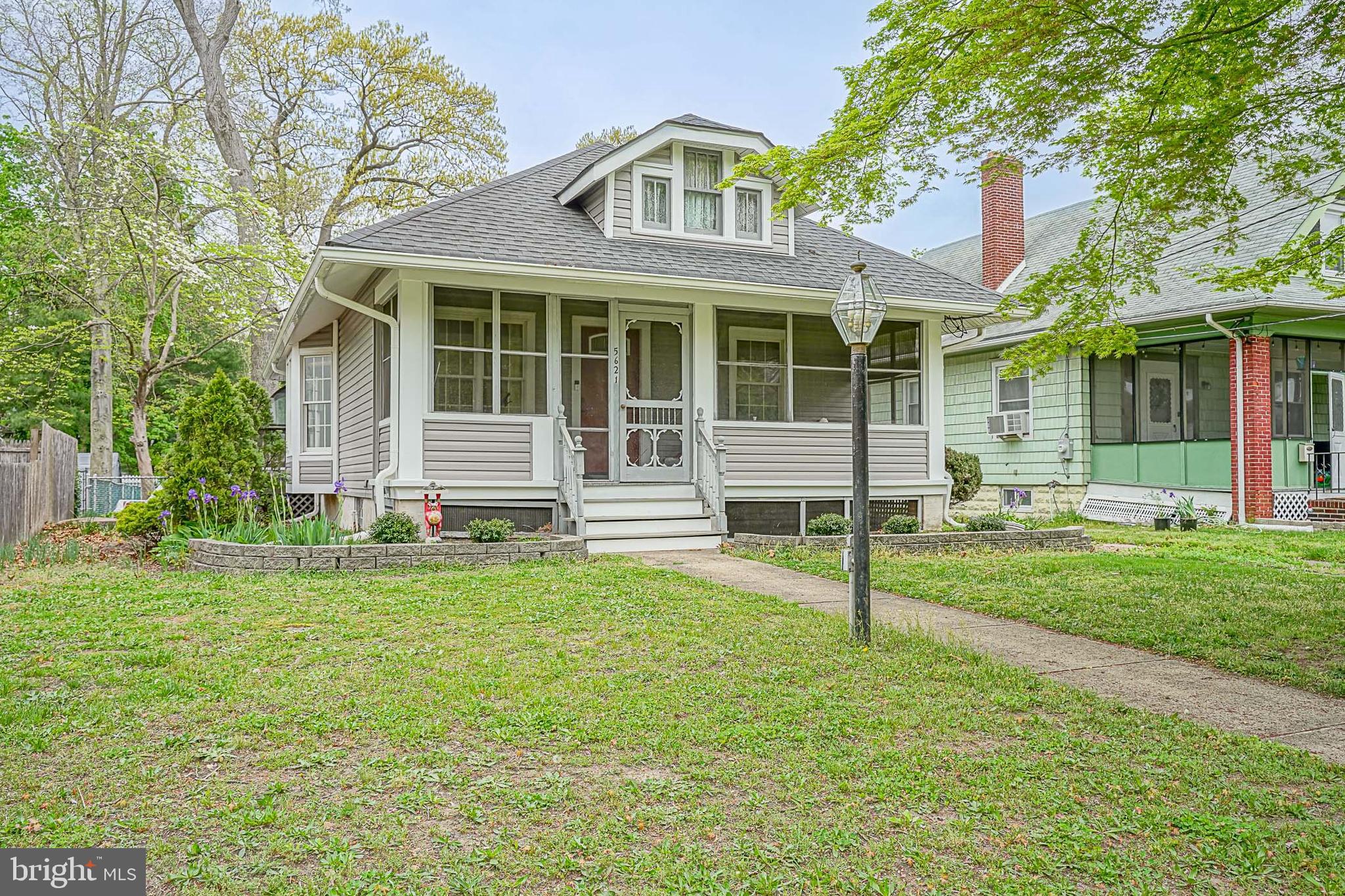 5621 West Chestnut Ave