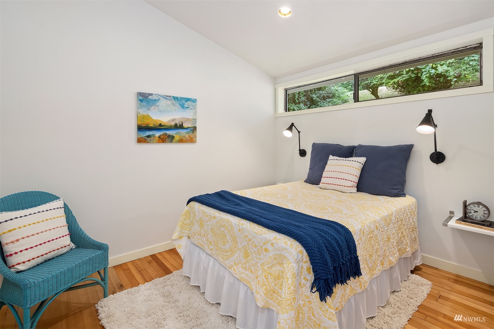 8016 Southwest Van Olinda Road Vashon, WA 98070 - Photo 17 of 32 Gallery Image 17