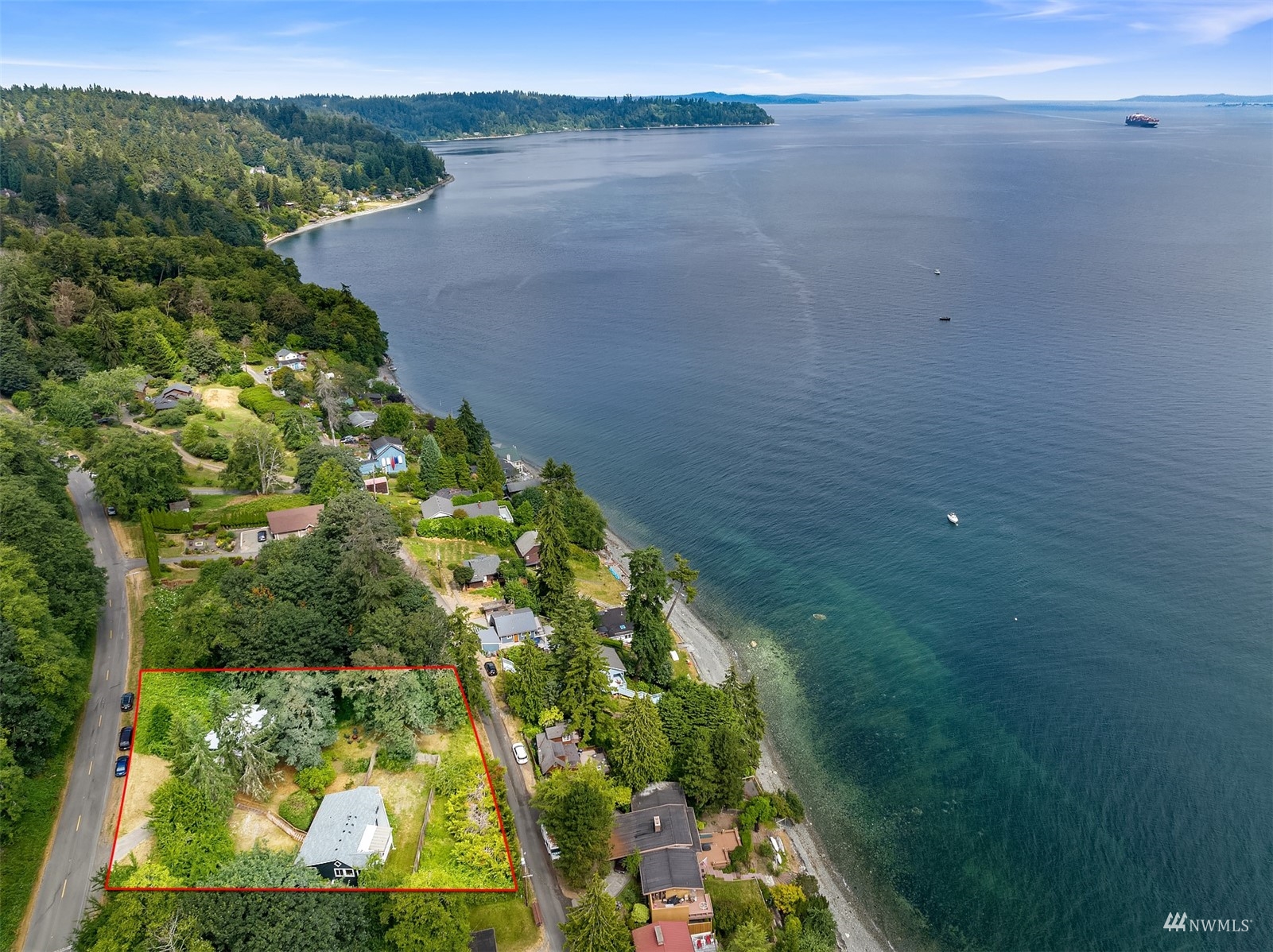 8016 Southwest Van Olinda Road Vashon, WA 98070 - Photo 2 of 32 Gallery Image 2