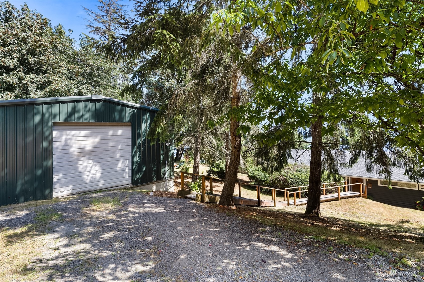 8016 Southwest Van Olinda Road Vashon, WA 98070 - Photo 26 of 32 Gallery Image 26