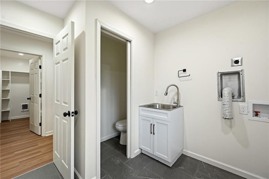 22922 Bedford Road Spring Hill, KS 66083 - Photo 19 of 38