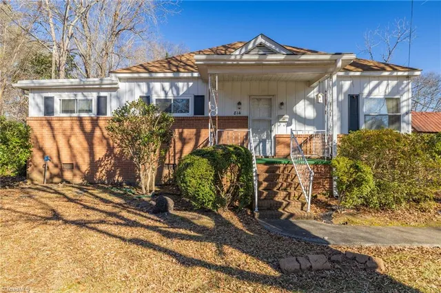 $159,900 | 814 Martin Street, Eden, NC 27288