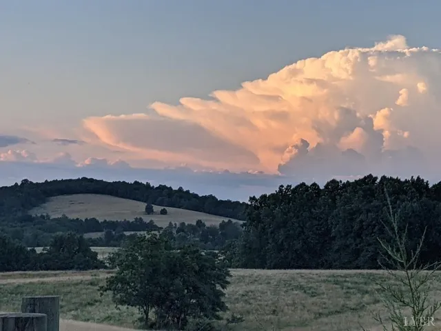 $347,900 | 3105 Horseshoe Road, Appomattox, VA 24522