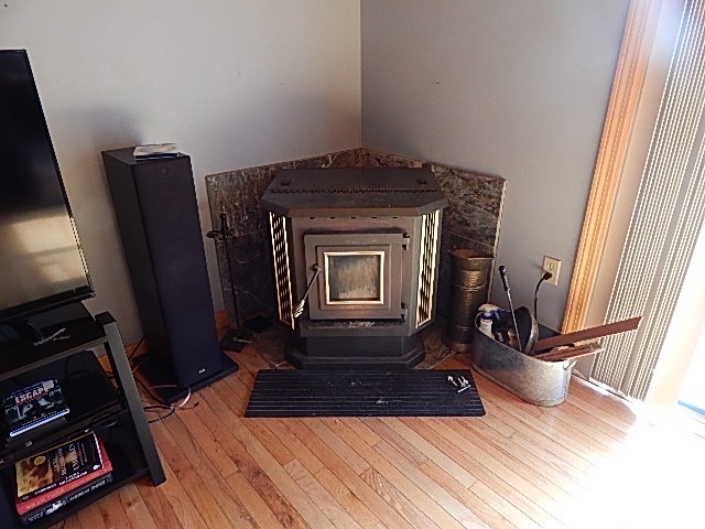 116 Swamp Road Epsom, NH 03234 - Photo 14 of 18