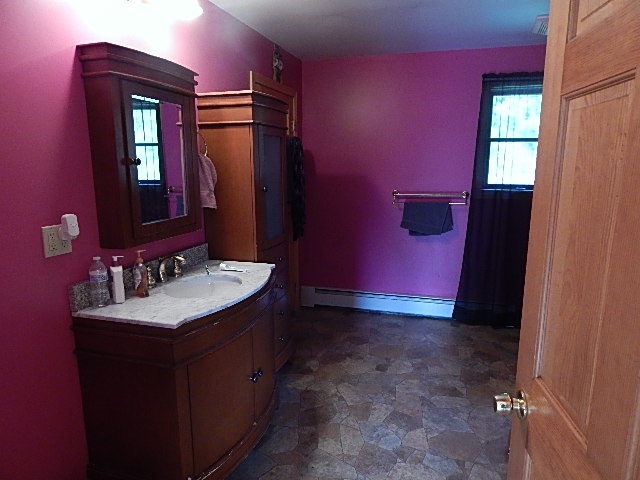 116 Swamp Road Epsom, NH 03234 - Photo 15 of 18