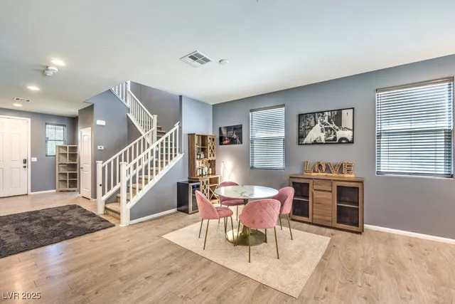 $674,999 | 733 Shiva Street, Las Vegas, NV 89178