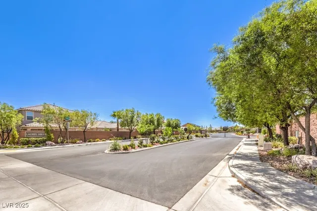 $674,999 | 733 Shiva Street, Las Vegas, NV 89178
