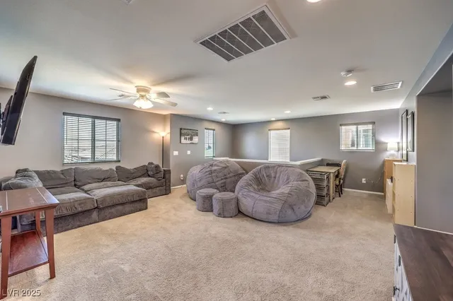 $674,999 | 733 Shiva Street, Las Vegas, NV 89178