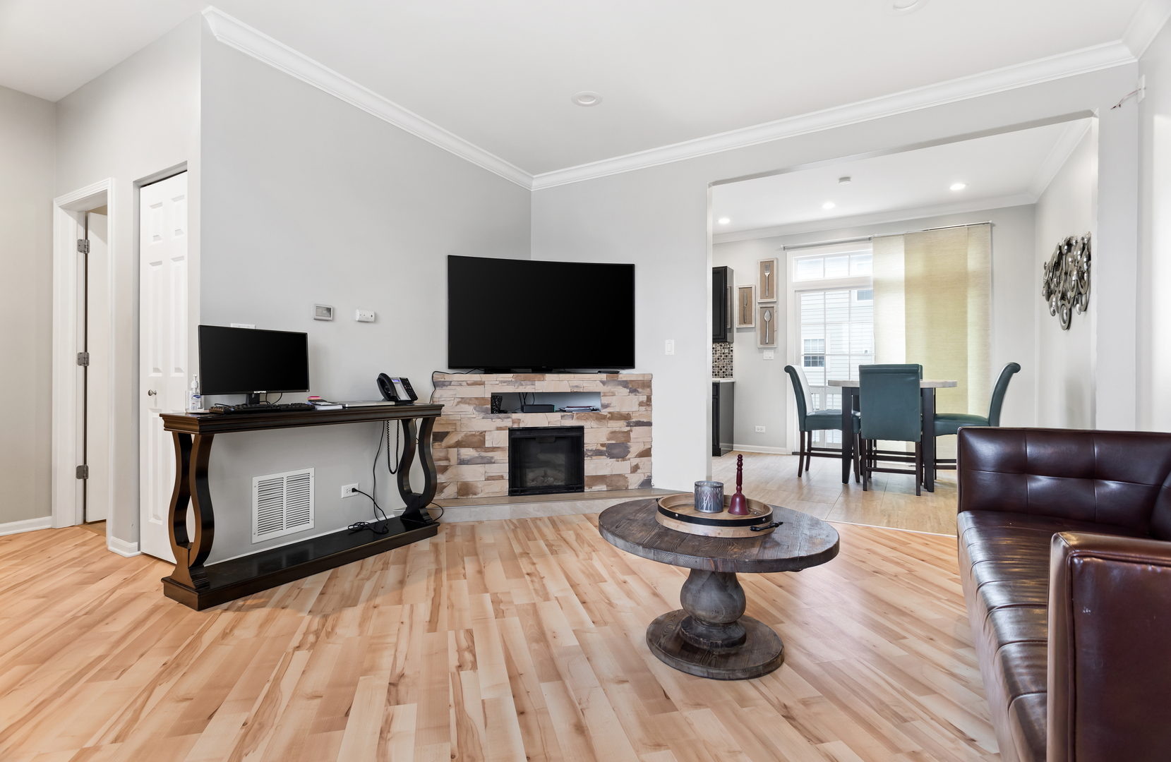 4359 Timber Ridge Court Joliet, IL 60431 - Photo 4 of 15