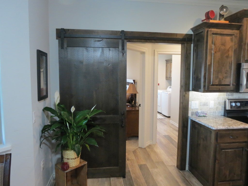 107 Stoneridge Road Morrison, OK 73061 - Photo 11 of 36 Gallery Image 11
