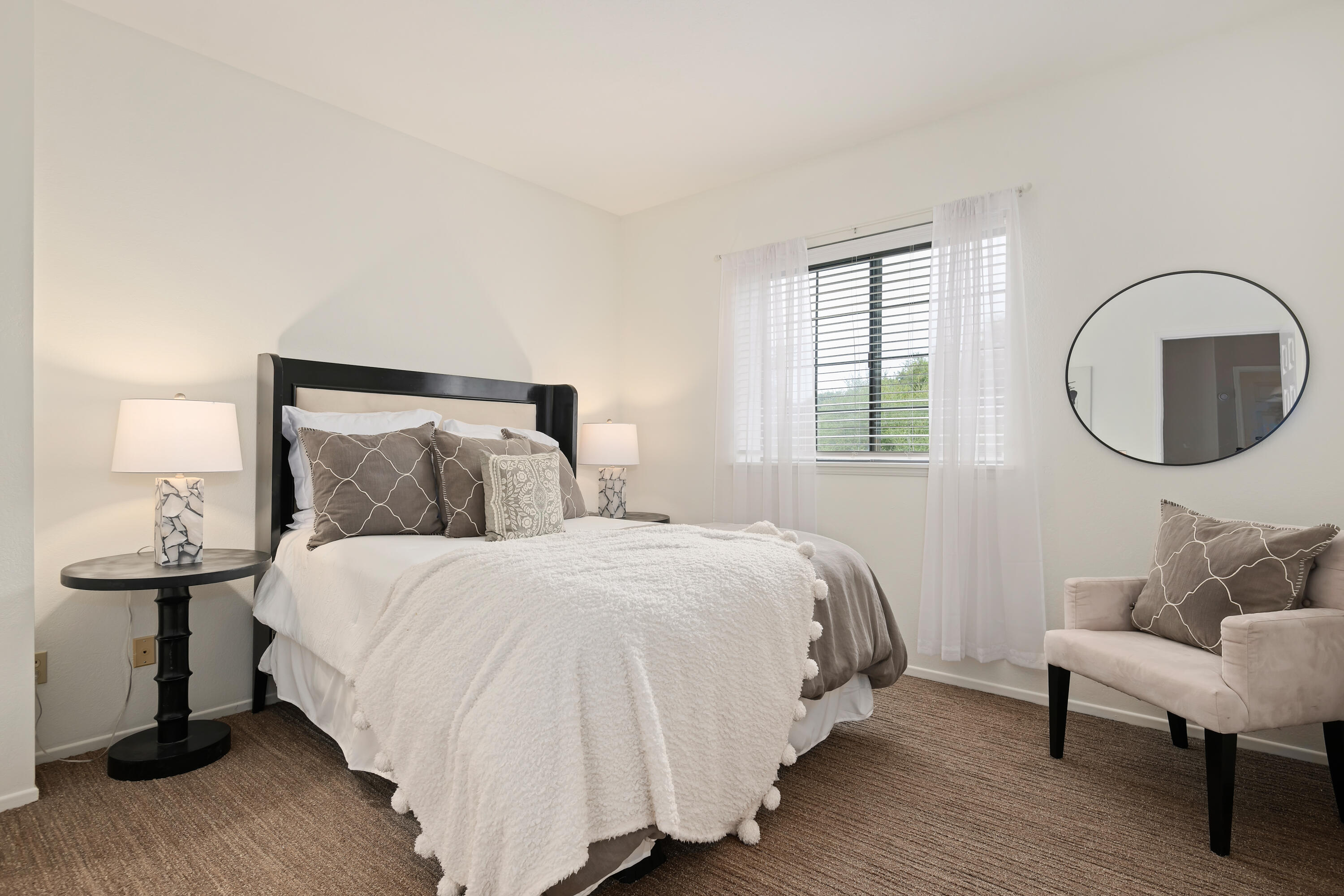 748 Hillside Drive Solvang, CA 93463 - Photo 16 of 29 Bedroom 3