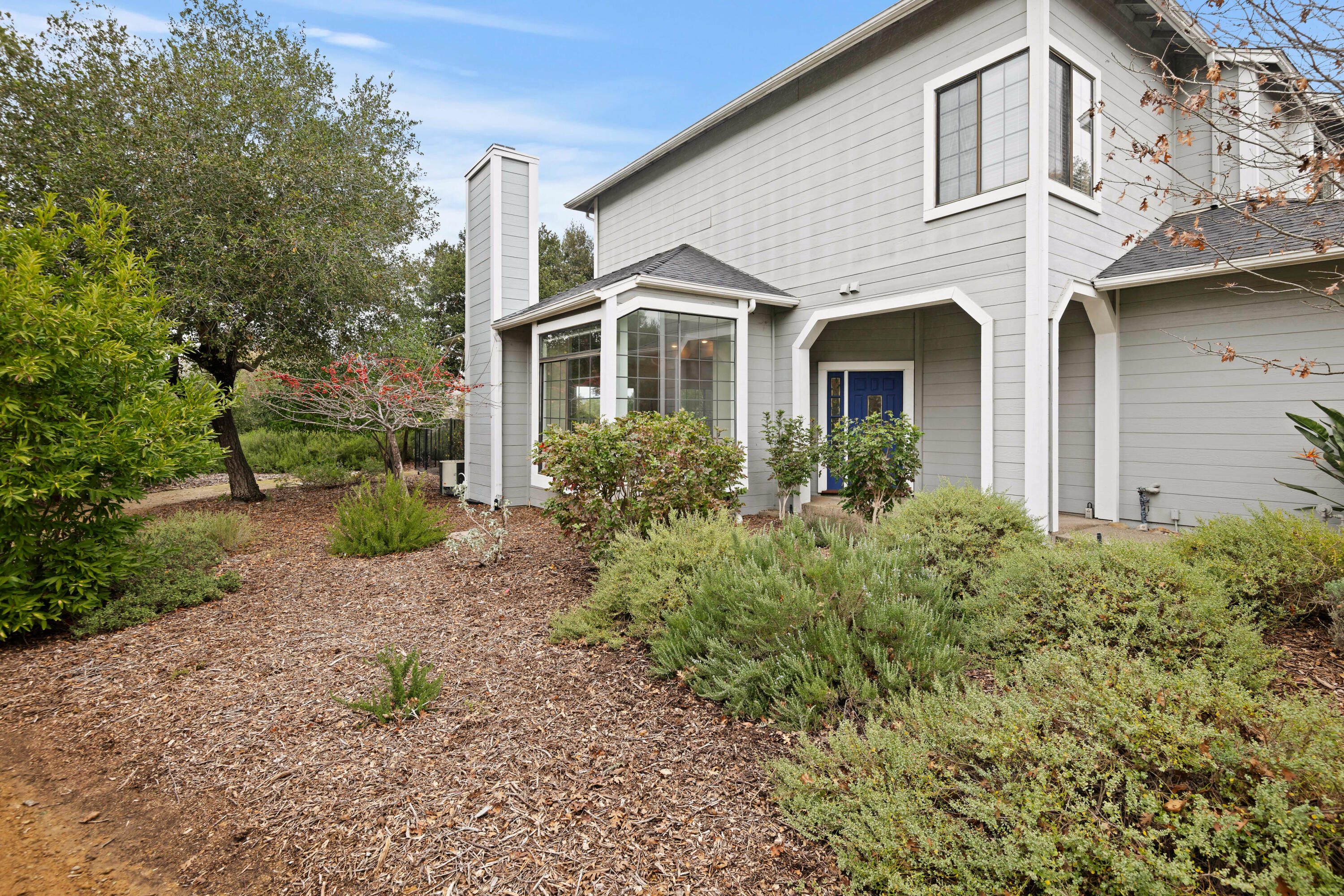 748 Hillside Drive Solvang, CA 93463 - Photo 23 of 29 Front Yard