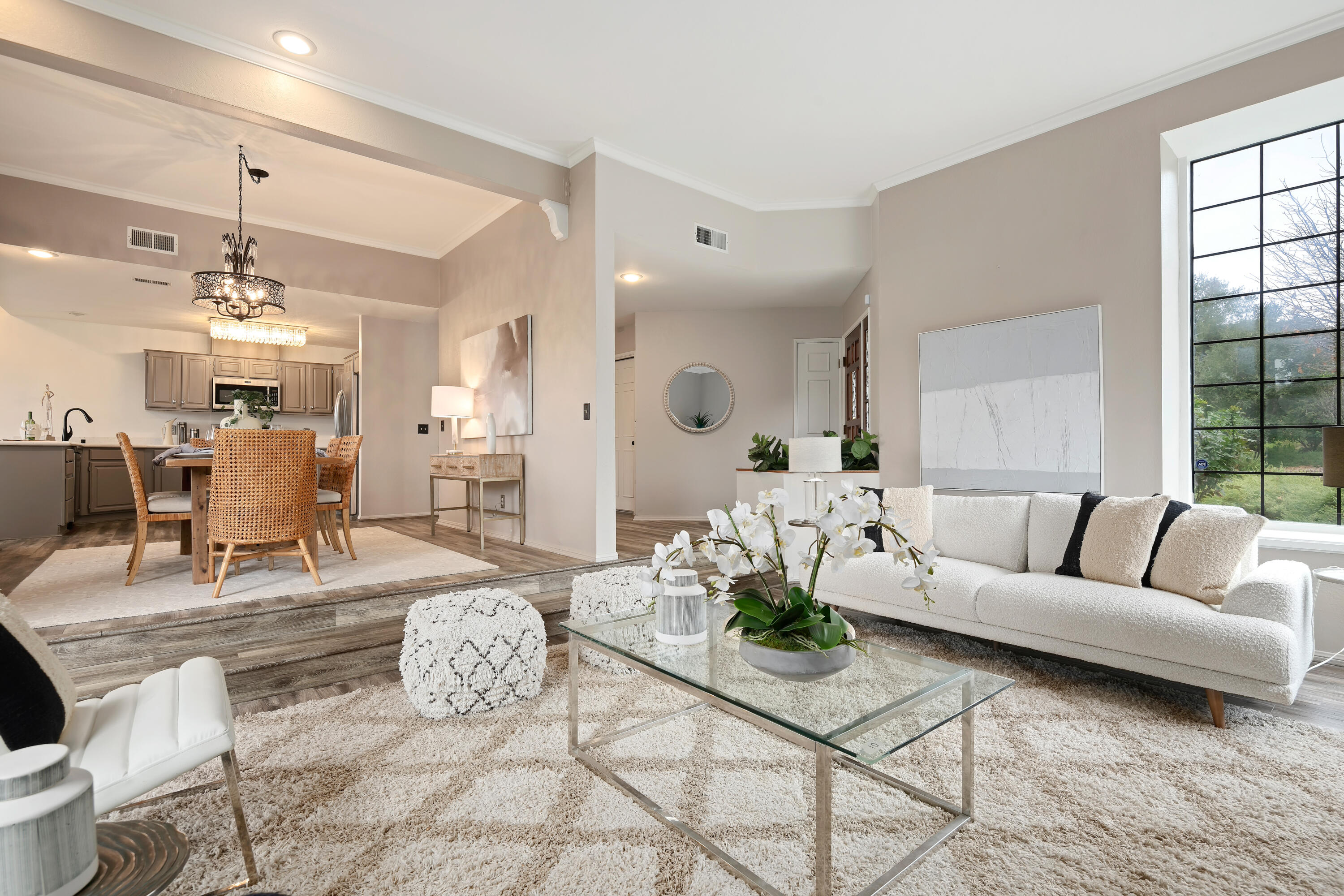 748 Hillside Drive Solvang, CA 93463 - Photo 5 of 29 Living Room/Dining/Kitchen 2