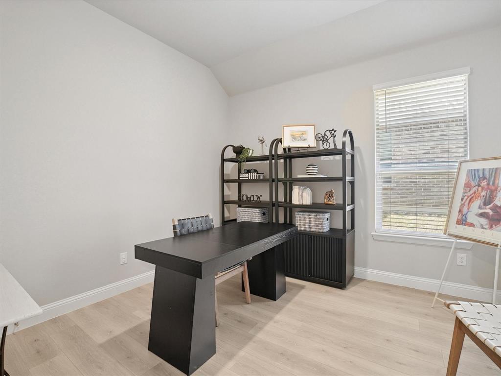 3711 Walnut Rdg Drive Grand Prairie, TX 76065 - Photo 15 of 24 a view of a workspace with furniture