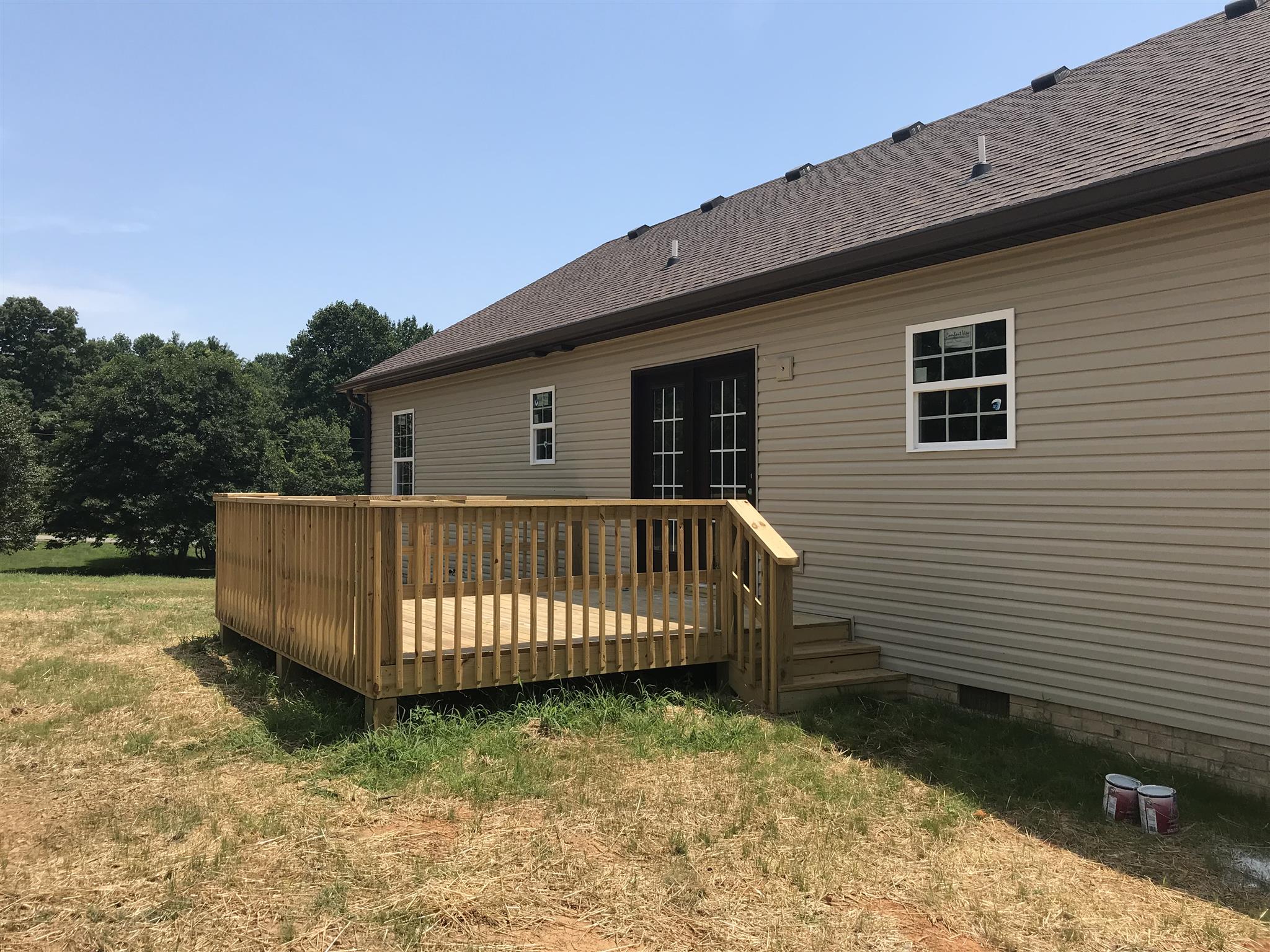 3674 Apache Trail Springfield, TN 37172 - Photo 10 of 12 Deck off the back of the house
