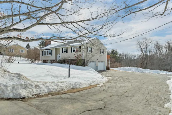 $625,000 | 21 Barnard Ridge Road, Meredith, NH 03253