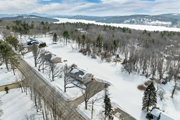 $599,000 | 21 Barnard Ridge Road, Meredith, NH 03253