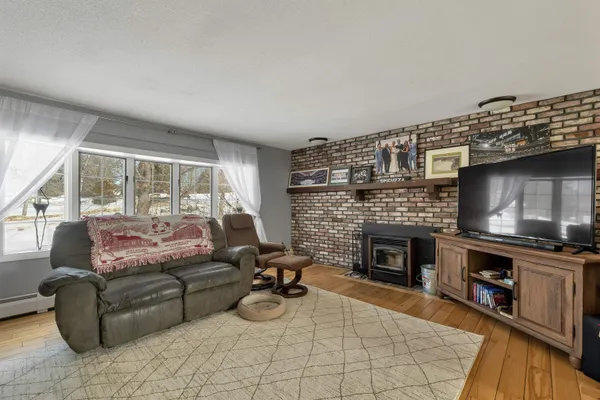 $599,000 | 21 Barnard Ridge Road, Meredith, NH 03253